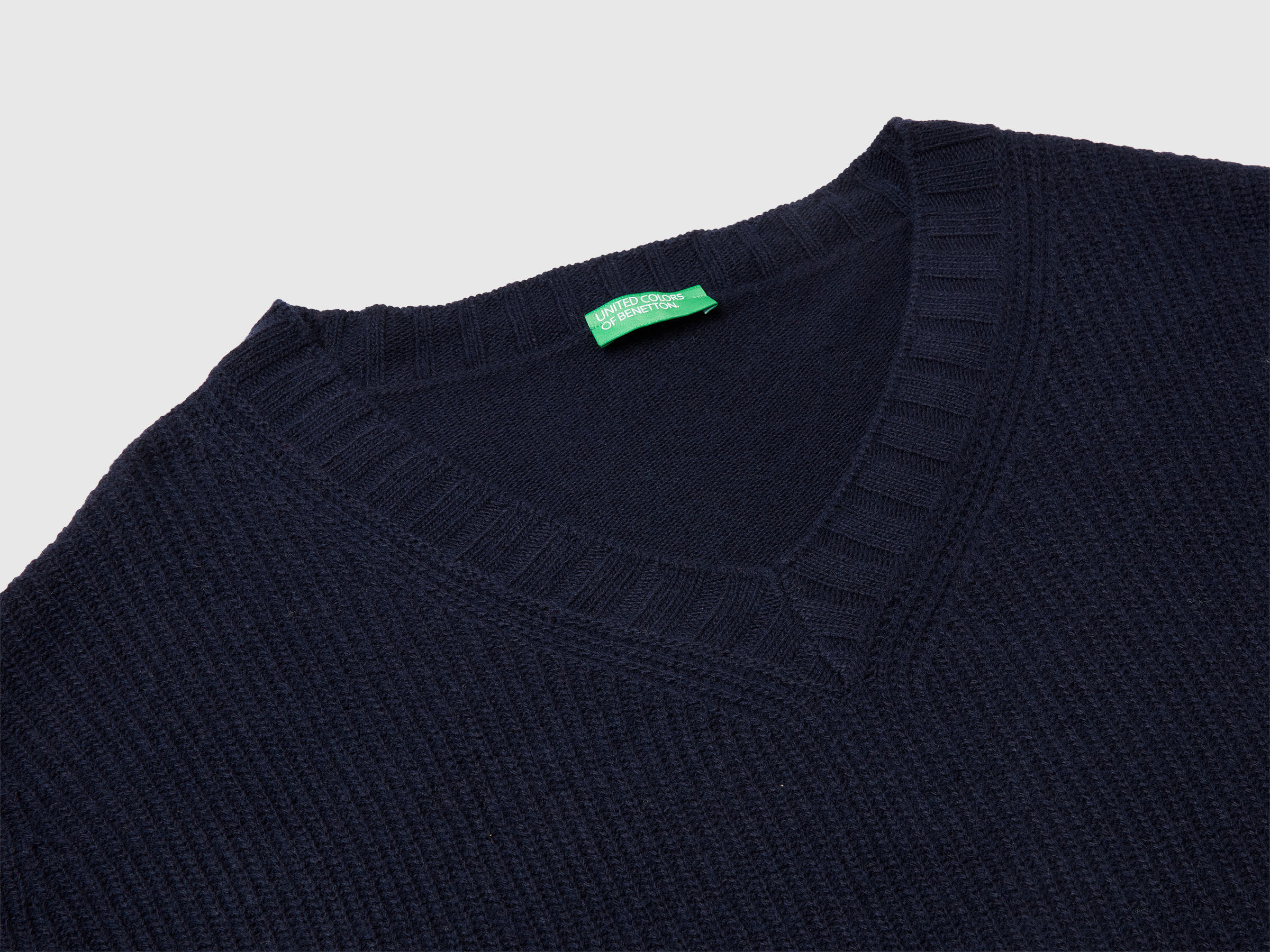 V NECK SWEATER L/S Women image number 7